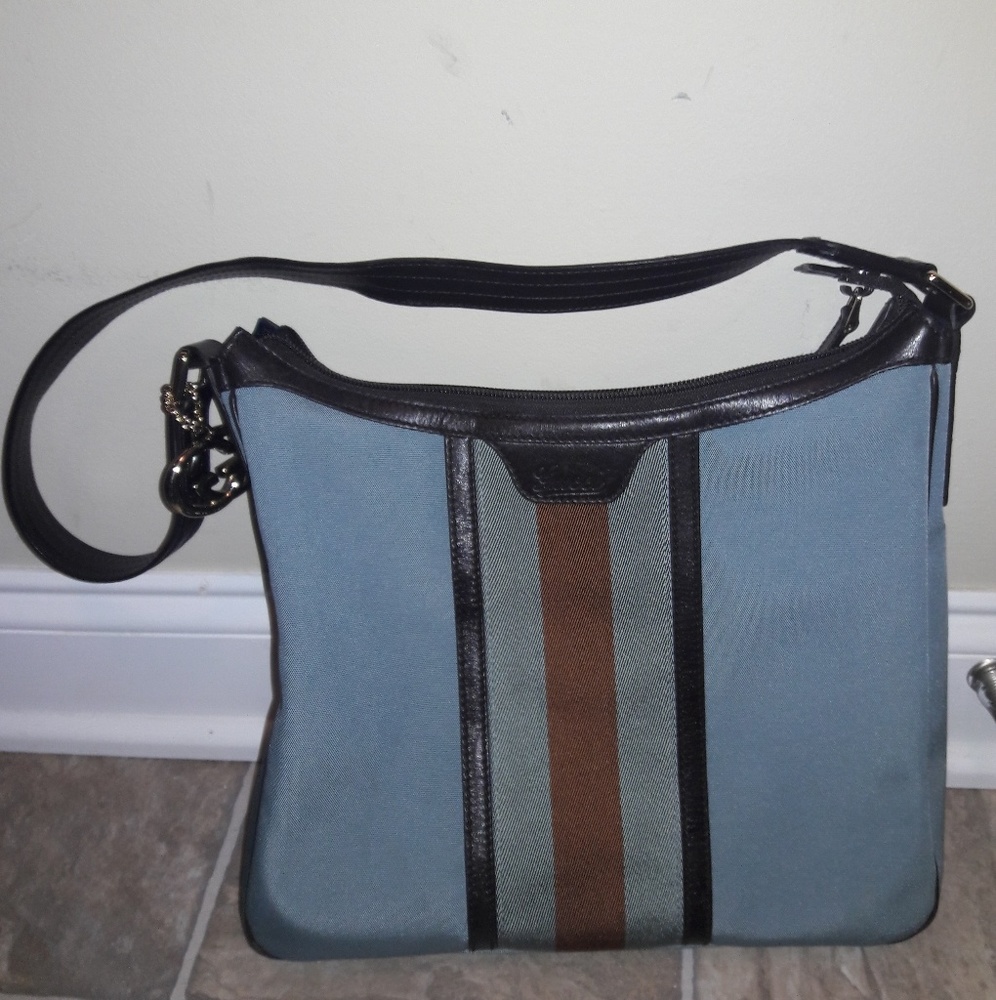 Gucci purse